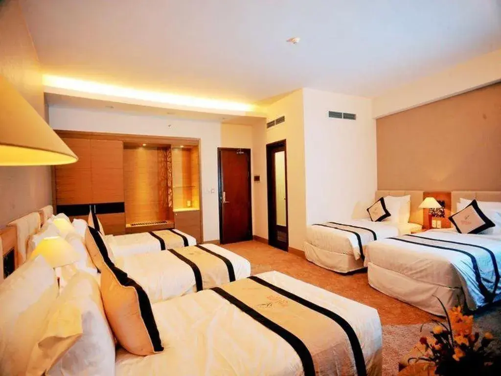 Bed in Mekong My Tho Hotel Bed in Mekong My Tho Hotel