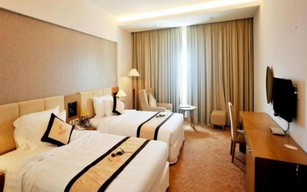 Bed in Mekong My Tho Hotel