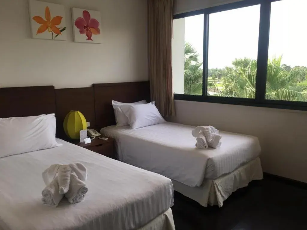 Bed in Suwan Golf & Country Club Bed in Suwan Golf & Country Club