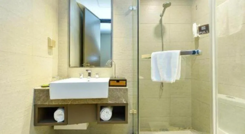 Home Inn Plus Shanghai Pudong Airport Chuansha Branch