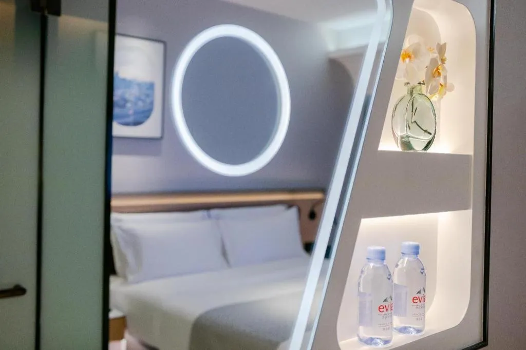 Bed in Home Inn Plus Shanghai Pudong Airport Chuansha Branch