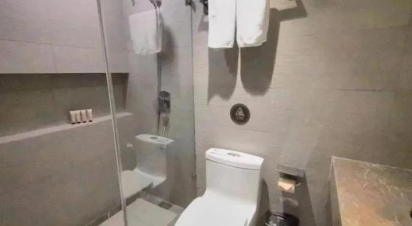 Home Inn Plus Shanghai Pudong Airport Chuansha Branch