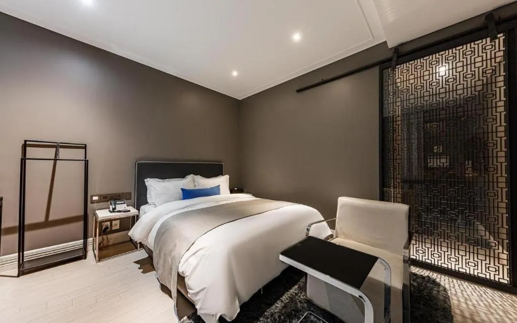 Bed in Daejeon Namoo Hotel