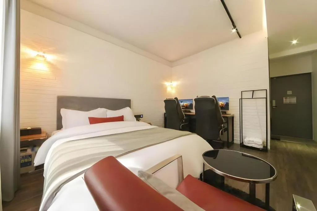 Bed in Daejeon Namoo Hotel