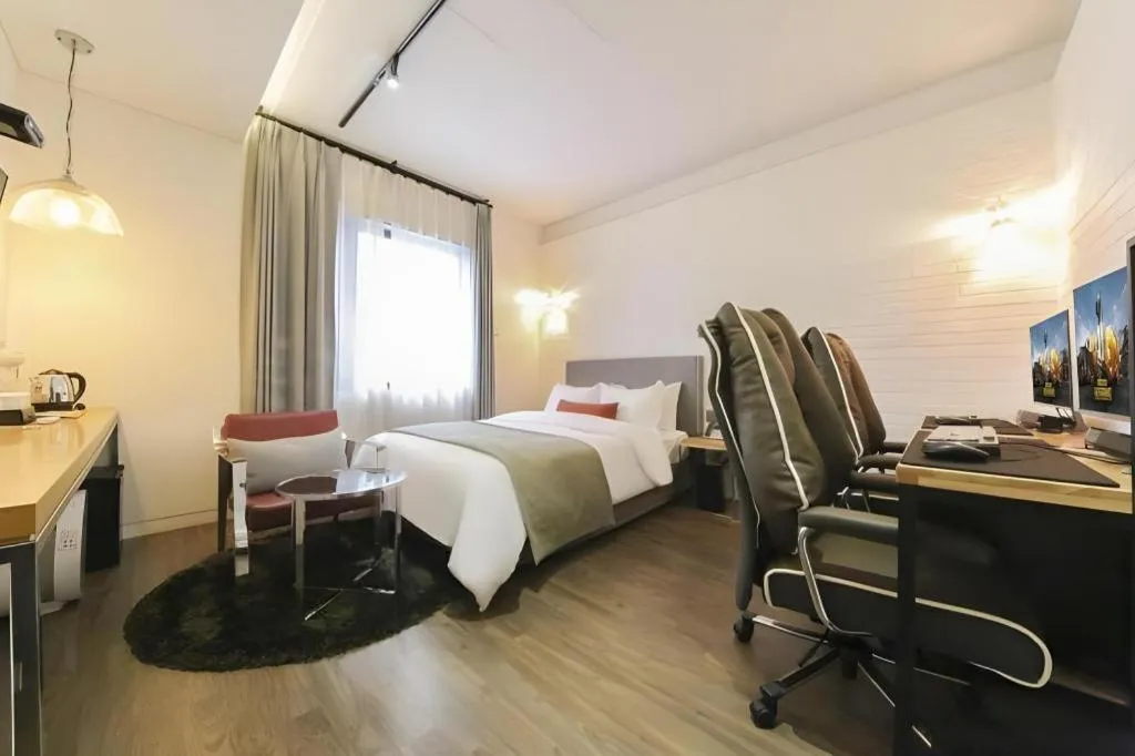 Bed in Daejeon Namoo Hotel