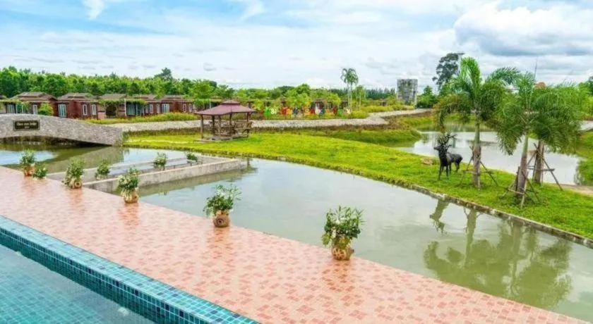 Prew Lom Chom Nam Resort