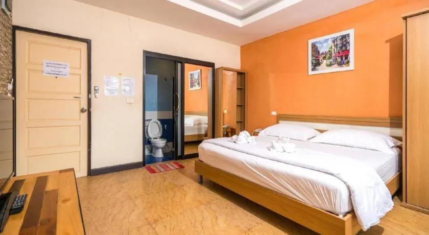 Bed in Prew Lom Chom Nam Resort