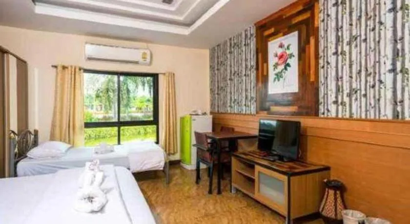 Bed in Prew Lom Chom Nam Resort