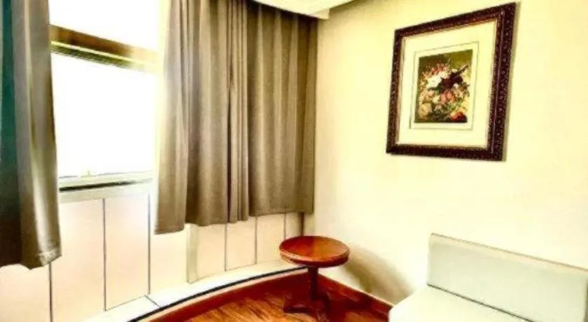 GreenTree Inn Shanghai Hongqiao Hub Convention Center Jinghua Road Shell Hotel