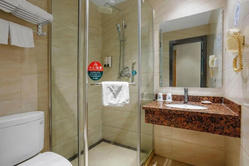 GreenTree Inn Shanghai Hongqiao Hub Convention Center Jinghua Road Shell Hotel