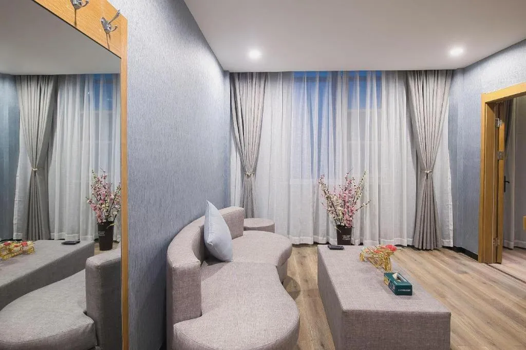 GreenTree Inn Puyang Ruifengyuan Business Hotel