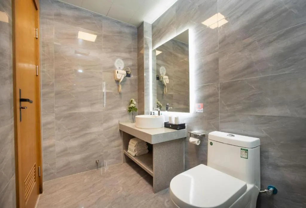 GreenTree Inn Puyang Ruifengyuan Business Hotel