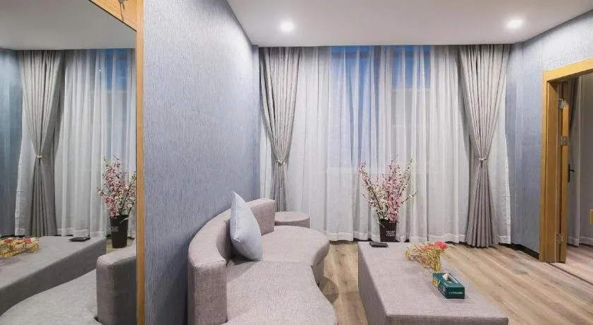 GreenTree Inn Puyang Ruifengyuan Business Hotel