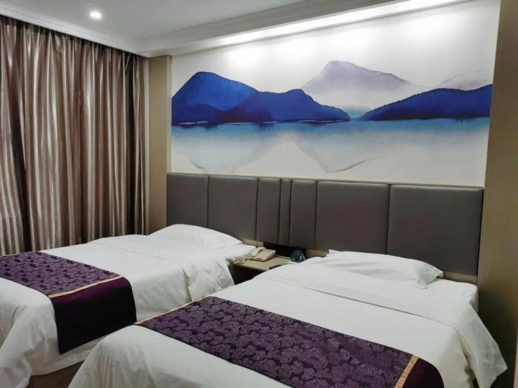 Bed in GreenTree Inn Puyang Ruifengyuan Business Hotel
