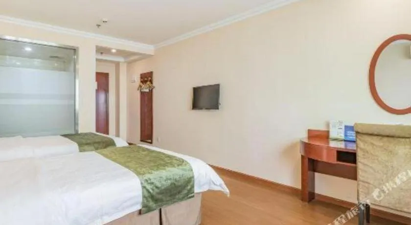 Bed in GreenTree Inn Beijing East Yizhuang District Second Kechuang Street Express Hotel