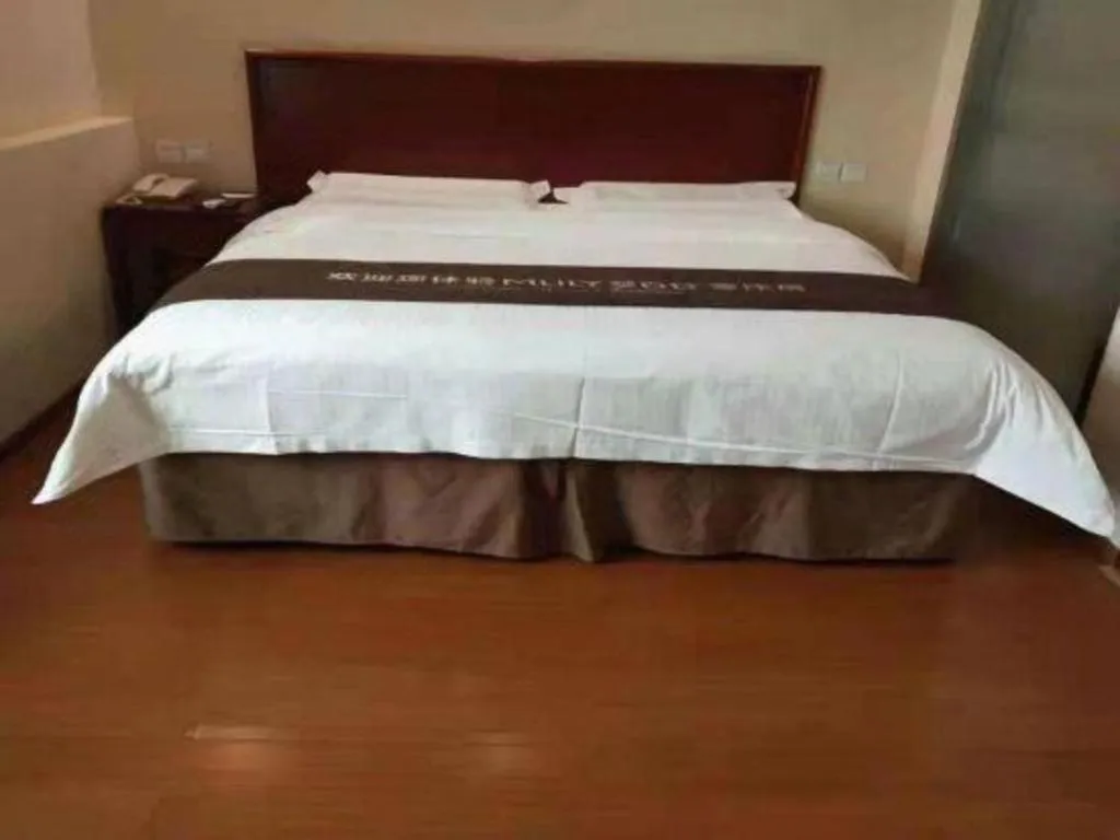 Bed in GreenTree Inn Beijing East Yizhuang District Second Kechuang Street Express Hotel