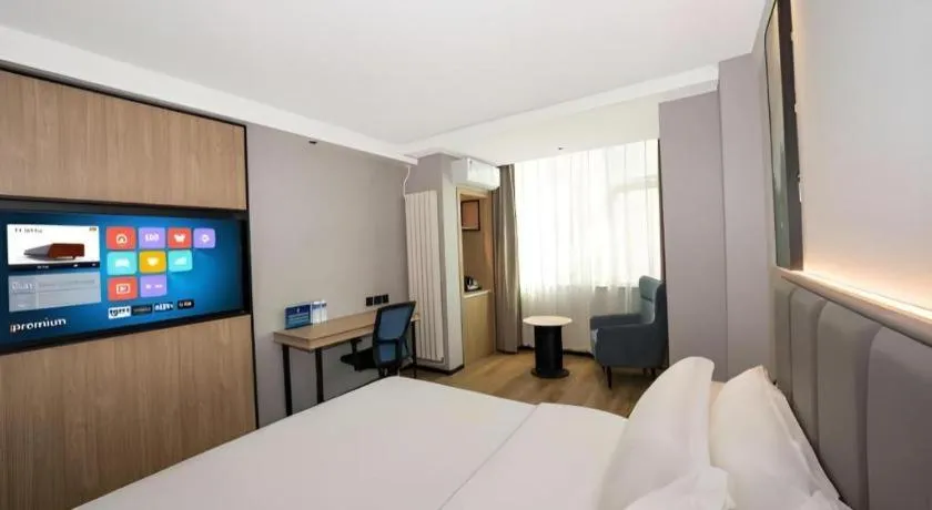 Bed in GreenTree Inn Beijing Capital Airport New International Exhibition Center Express Hotel