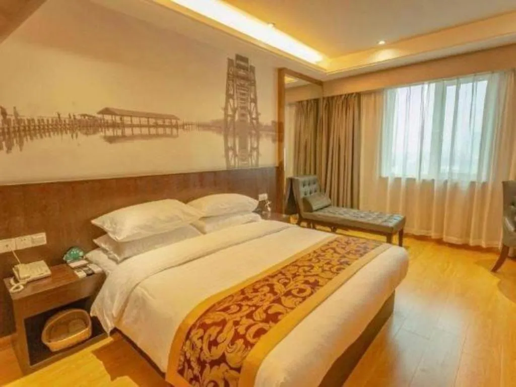Bed in GreenTree Inn Huzhou South Street Chaoyin Bridge Business Hotel