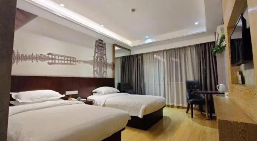 Bed in GreenTree Inn Huzhou South Street Chaoyin Bridge Business Hotel