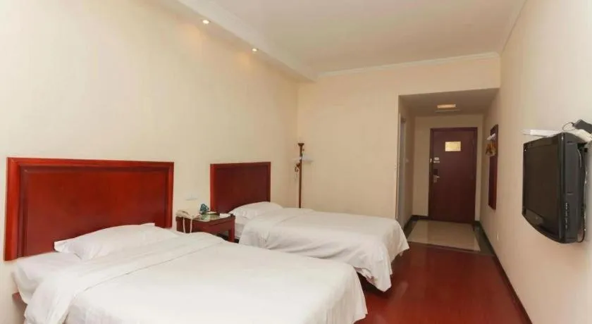 Bed in GreenTree Inn Jiangsu Suzhou Shi Road North Tongjing Road Subway Station Express Hotel