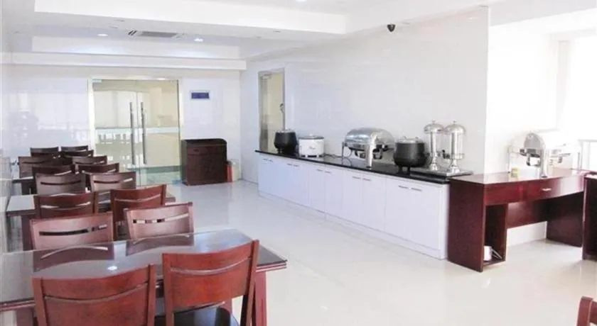 GreenTree Inn Changshu Zhaoshangcheng Express Hotel