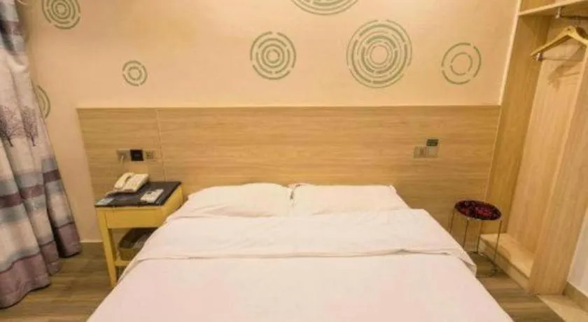 Bed in GreenTree Inn Suzhou Guanqian Street Yinguo Lane Business Hotel