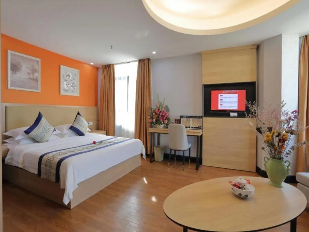 Bed in GreenTree Inn Jieyang North Linjiang Road Express Hotel