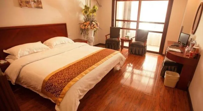 Bed in GreenTree Inn Lianyungang Guanyun Bus Station Zhenxing Garden Express Hotel