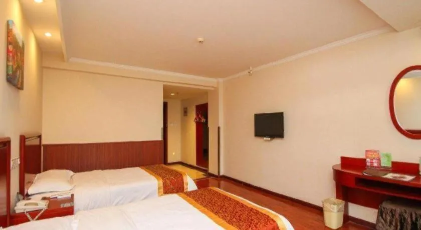 Bed in GreenTree Inn Lianyungang Guanyun Bus Station Zhenxing Garden Express Hotel
