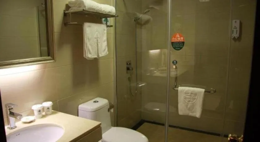 GreenTree Inn Zhejiang Ningbo Exhibition and Convention Center Bus East Station Express Hotel