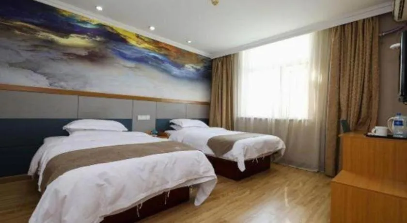 Bed in GreenTree Inn Zhejiang Ningbo Exhibition and Convention Center Bus East Station Express Hotel