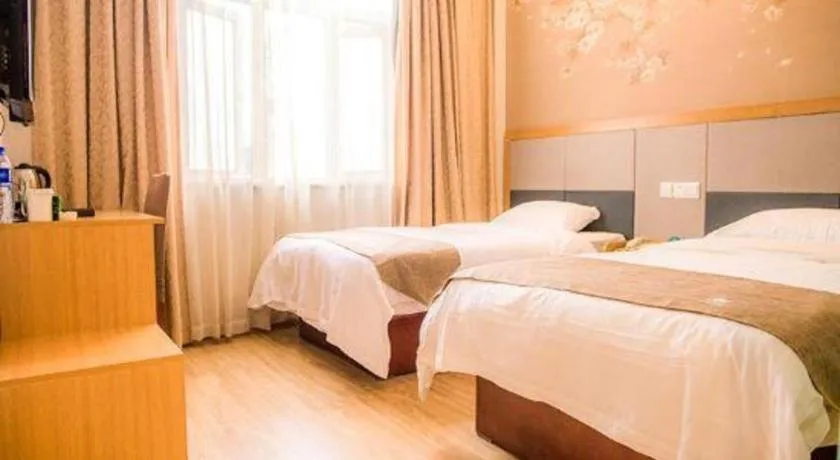 Bed in GreenTree Inn Zhejiang Ningbo Exhibition and Convention Center Bus East Station Express Hotel