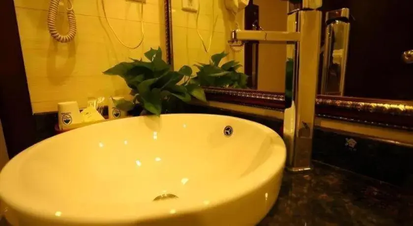 GreenTree Inn Guangzhou Baiyun International Airport Huaxi Road Express Hotel GreenTree Inn Guangzhou Baiyun International Airport Huaxi Road Express Hotel