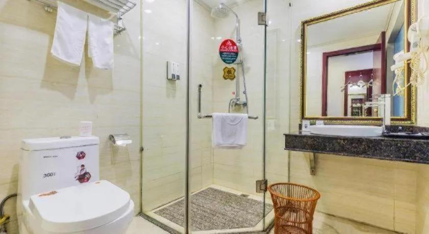 GreenTree Inn Guangzhou Baiyun International Airport Huaxi Road Express Hotel