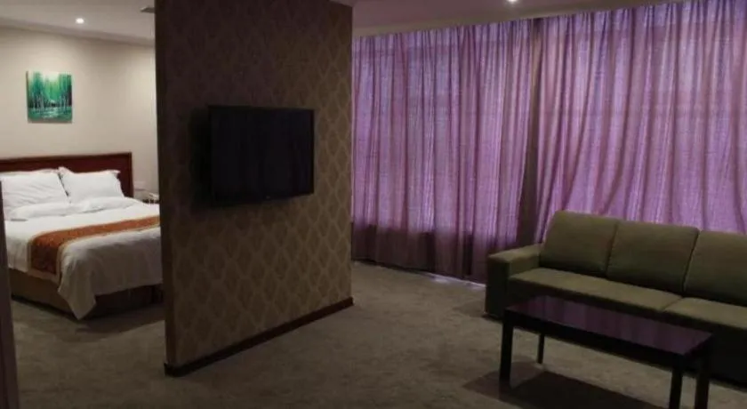 Bed in GreenTree Inn ShangHai KangQiao Industrial Zone JinXiu Road Business Hotel