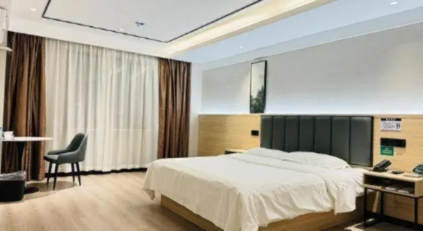 Bed in GreenTree Inn ShangHai KangQiao Industrial Zone JinXiu Road Business Hotel Bed in GreenTree Inn ShangHai KangQiao Industrial Zone JinXiu Road Business Hotel
