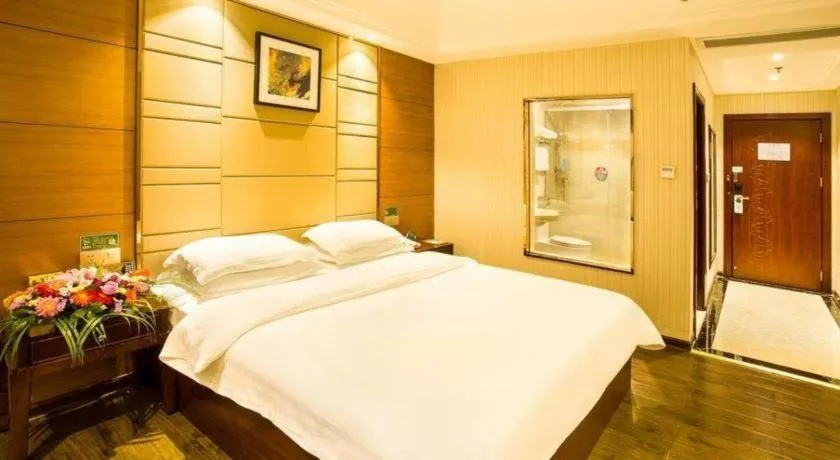 Bed in GreenTree Inn GuangDong JieYang Bus Terminal Station RongHua Avenue Business Hotel