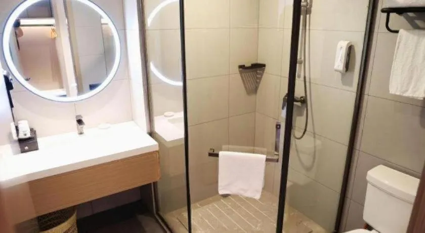 GreenTree Inn Suzhou Industrial Zone Yangcheng Lake Weiting Mong Kok Express Hotel