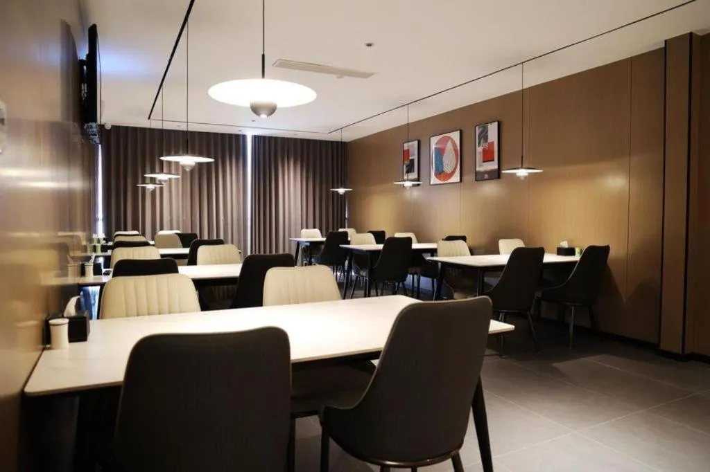 GreenTree Inn Suzhou Industrial Zone Yangcheng Lake Weiting Mong Kok Express Hotel