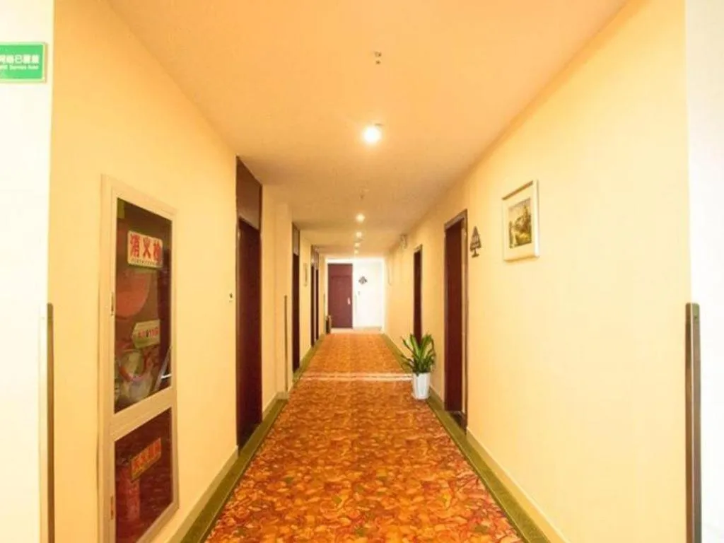 GreenTree Inn Suzhou International Film City South Jinshan Road Express Hotel