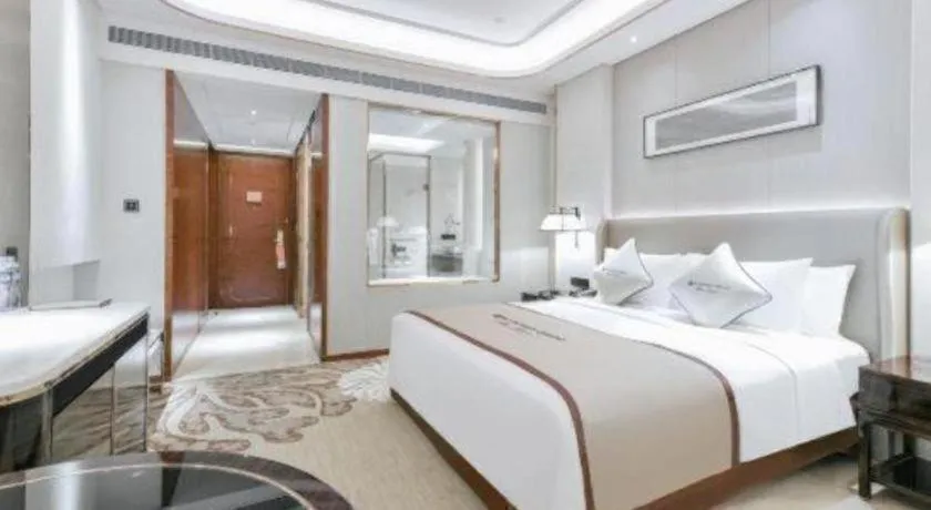 Bed in Wyndham Grand Plaza Royale Huayu Chongqing