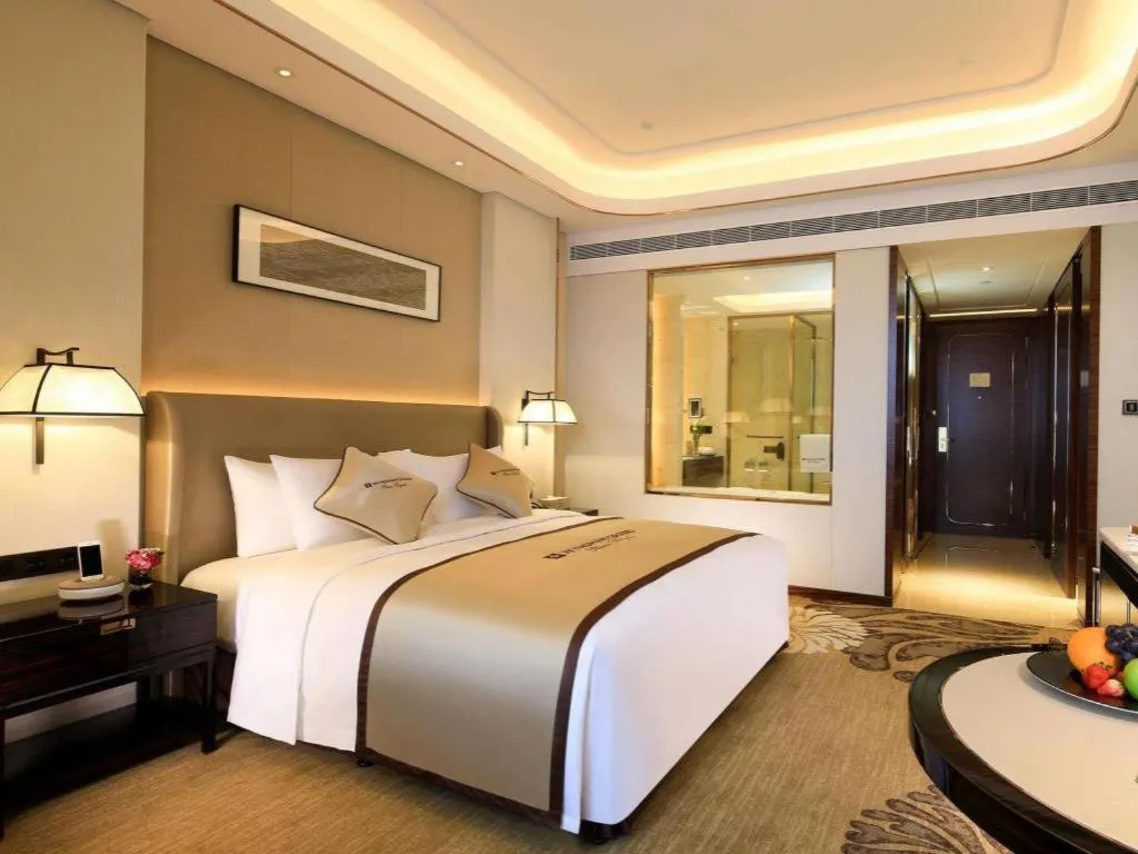 Bed in Wyndham Grand Plaza Royale Huayu Chongqing