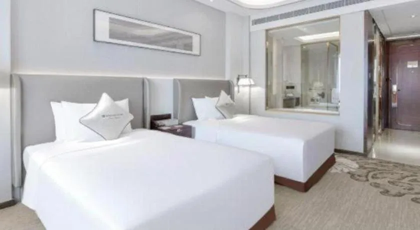 Bed in Wyndham Grand Plaza Royale Huayu Chongqing