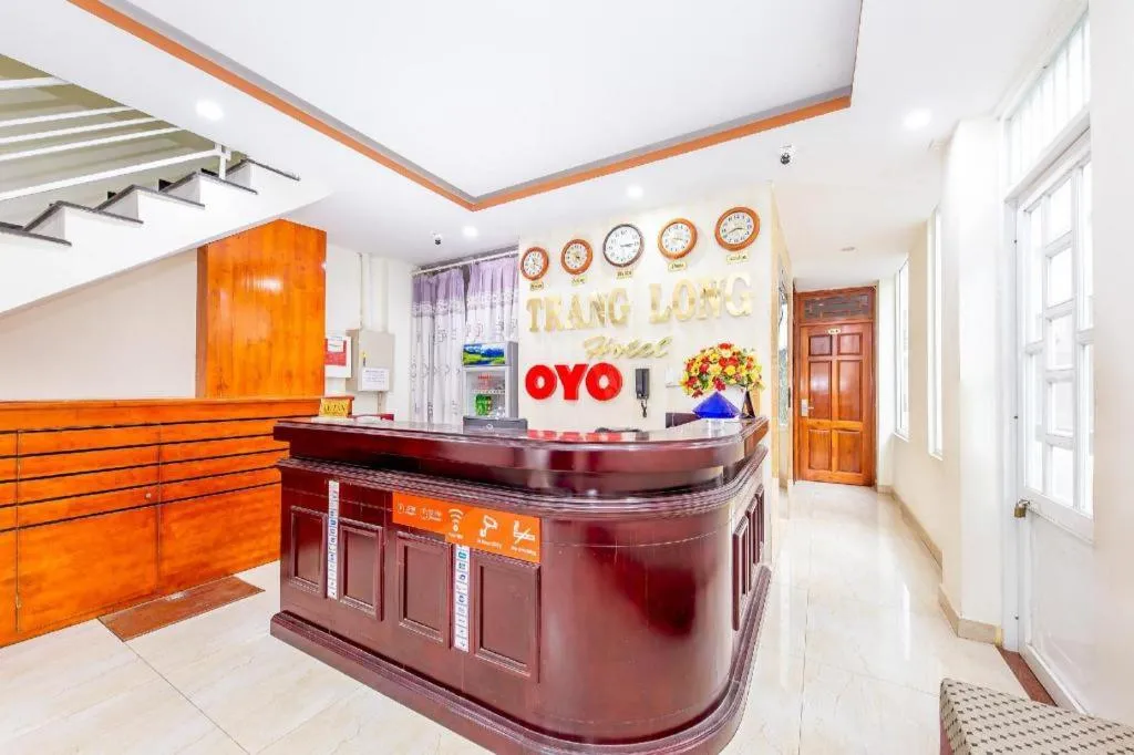 OYO 587 Trang Long