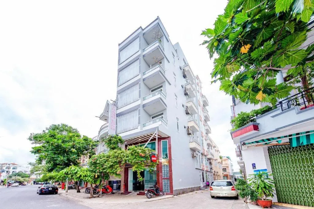 OYO 587 Trang Long