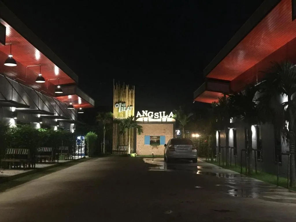 One Beat Vintage&Bistro