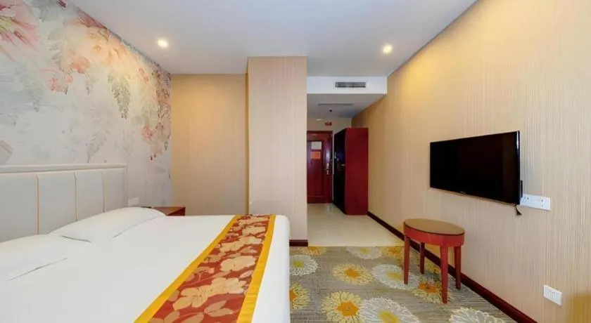 Bed in Junlai Hotel Pudong Airport Shanghai