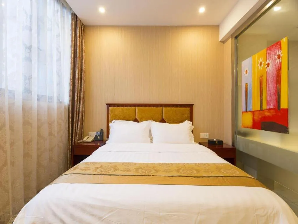 Bed in Junlai Hotel Pudong Airport Shanghai