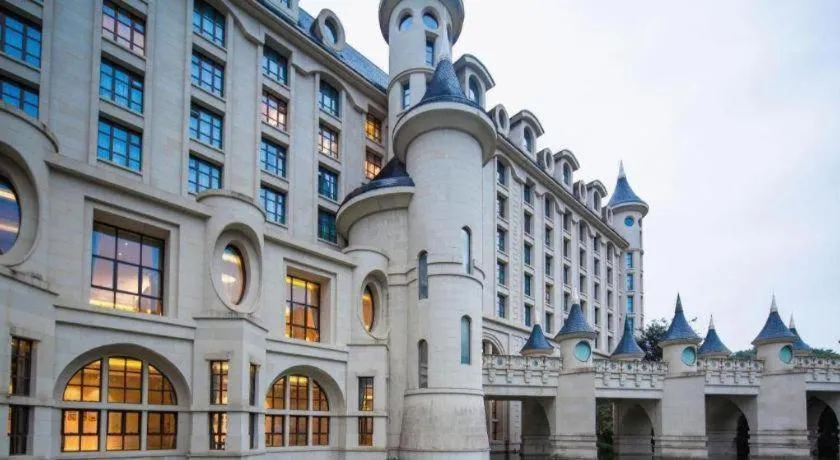 Yin Run Jin Jiang Castle Hotel