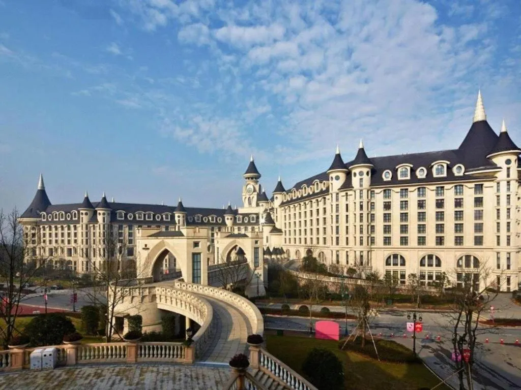 Yin Run Jin Jiang Castle Hotel